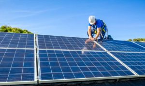 Installation et mise en production des panneaux solaires photovoltaïques à Levens